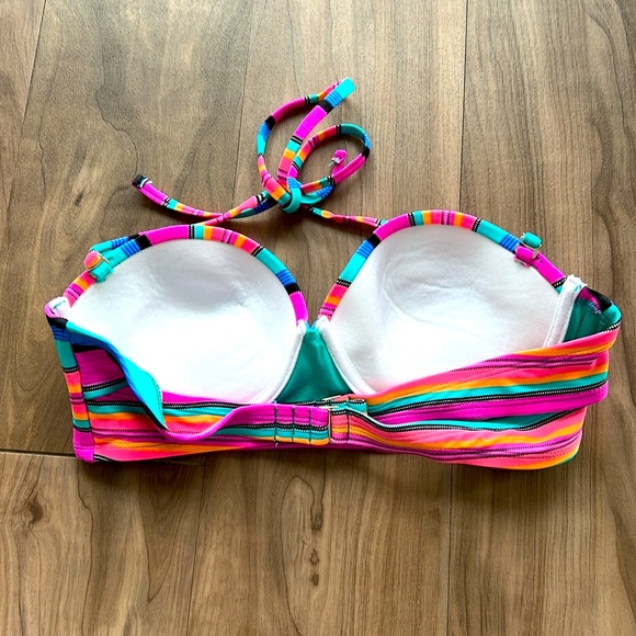 Bikini top - Picture 2 of 2